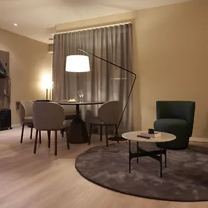 - Franklinstrasse Aparthotel Zürich