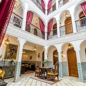 3* Riad Mouna